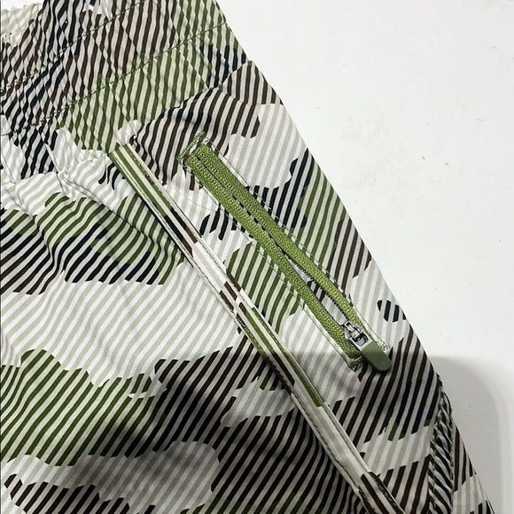 Avia Green Athletic Shorts Lightweight Performance - Picture 8 of 12